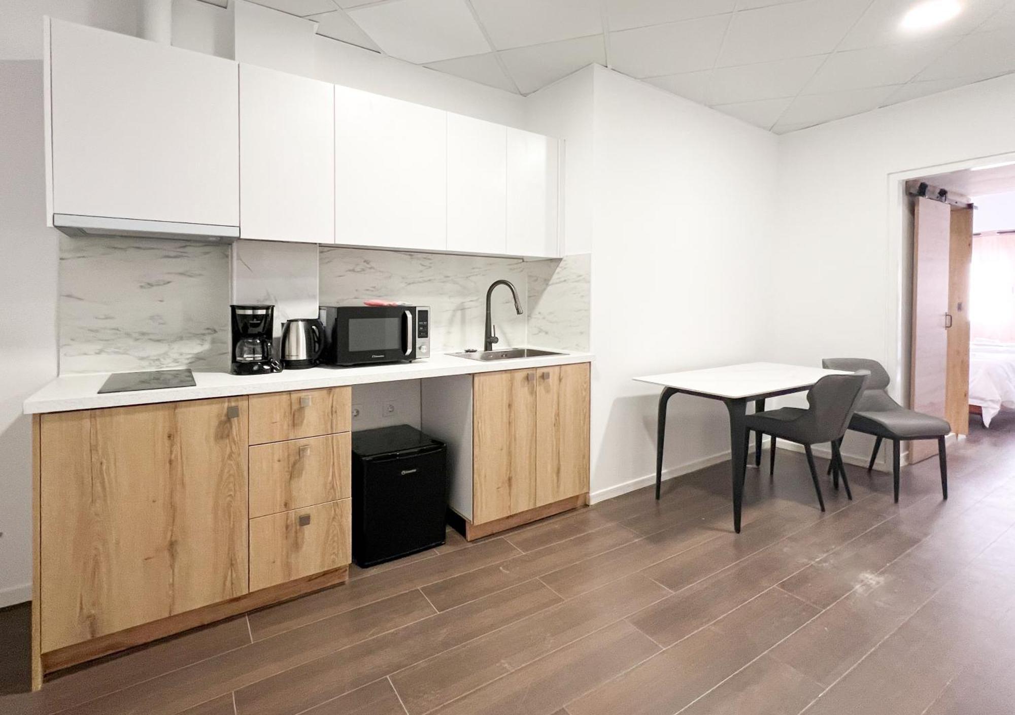 Anhome K11 Serviced Apartments Ateny Zewnętrze zdjęcie