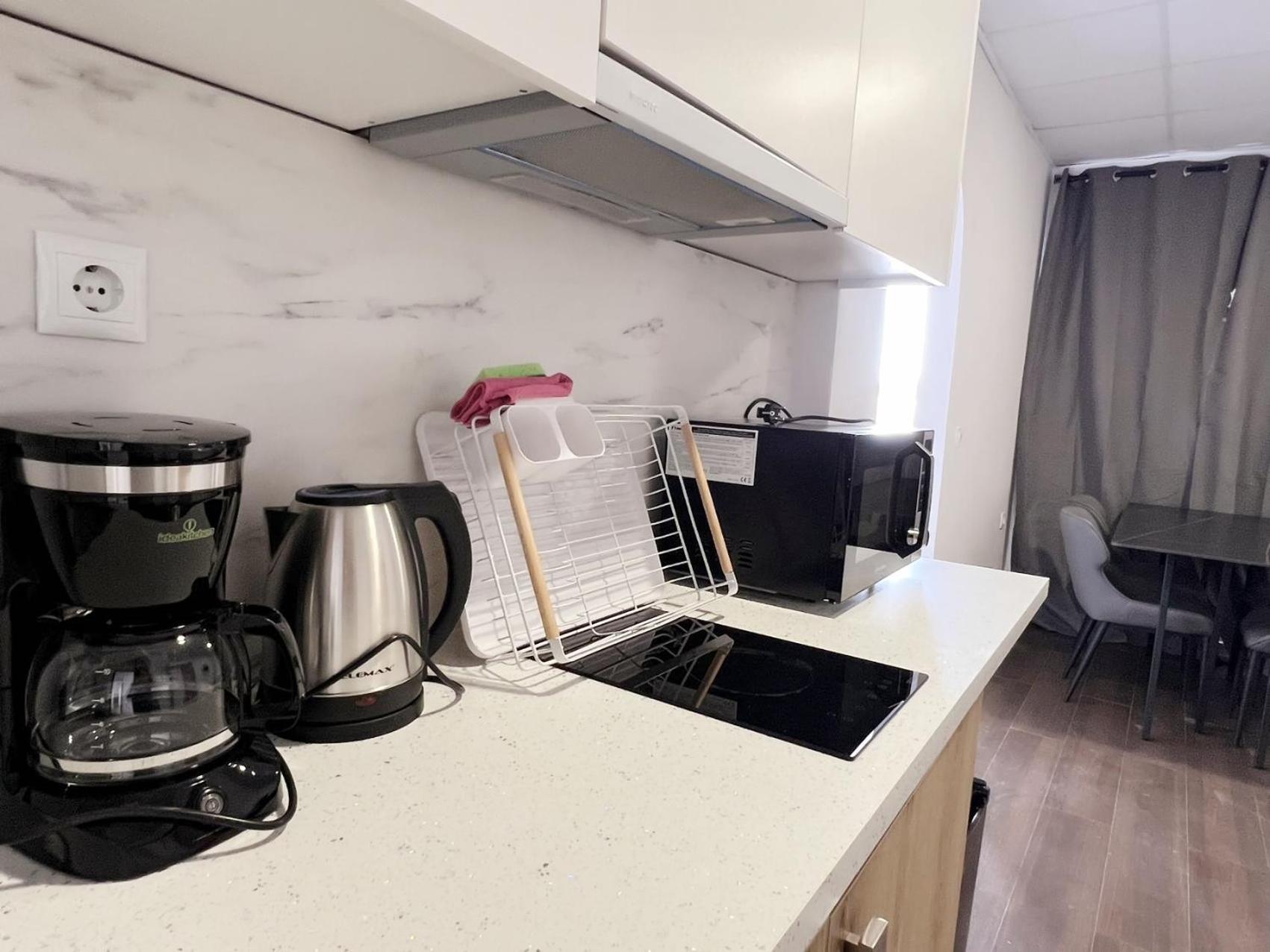 Anhome K11 Serviced Apartments Ateny Zewnętrze zdjęcie