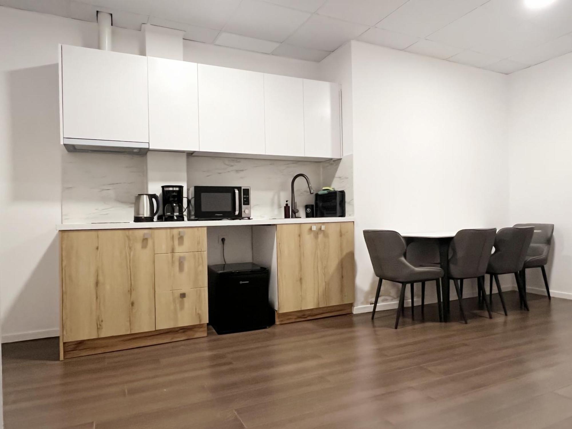 Anhome K11 Serviced Apartments Ateny Zewnętrze zdjęcie